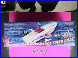 Radio Control Speed Boat USA Twin Throttle Radio Control MTC 6905