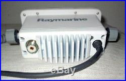 Raymarine Ray 48 Model E43020 VHF Marine Boat / Ship Radio White with Microphone